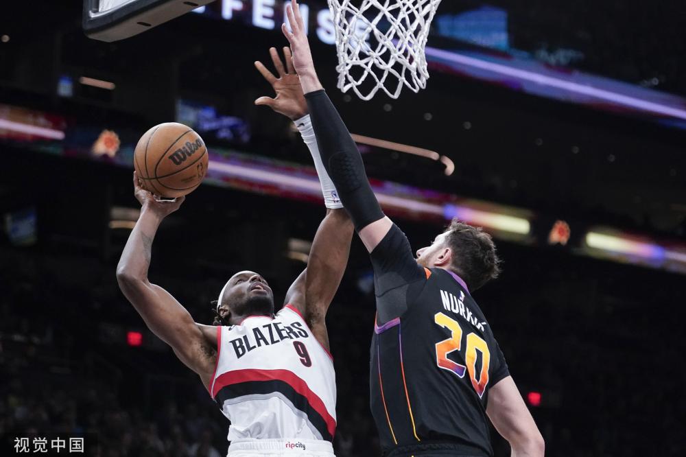 而霍伊伦正 而霍伊伦正