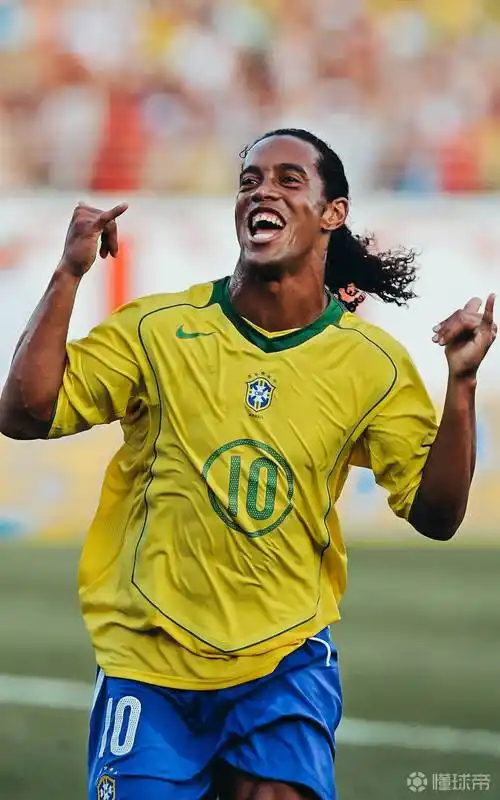 他是所有球 他是所有球