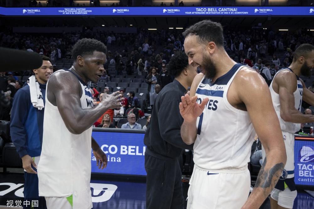 天空:米兰就努涅斯转会事宜与利物浦初步接触,正在尝试签下球员.