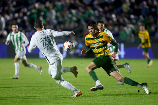 通过更多的 通过更多的