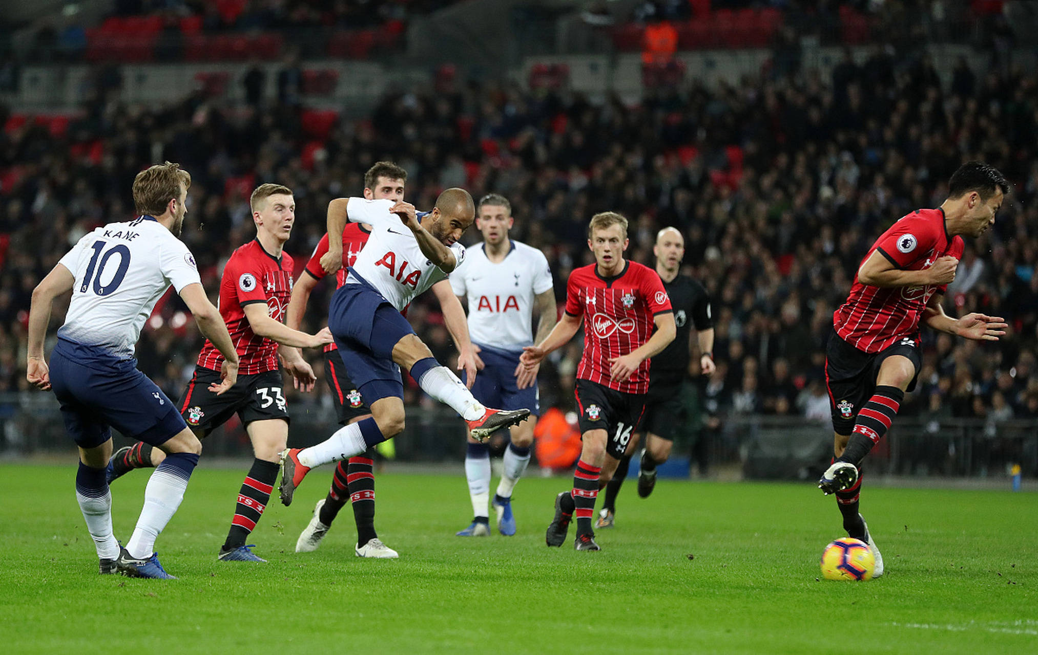 富阵容的深 富阵容的深