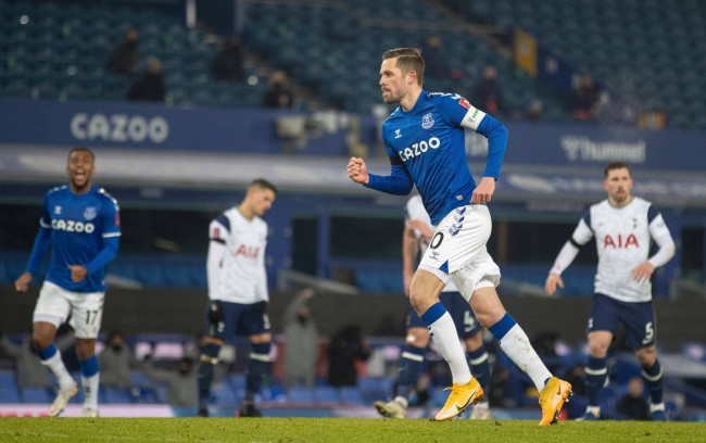 点燃了球迷 点燃了球迷